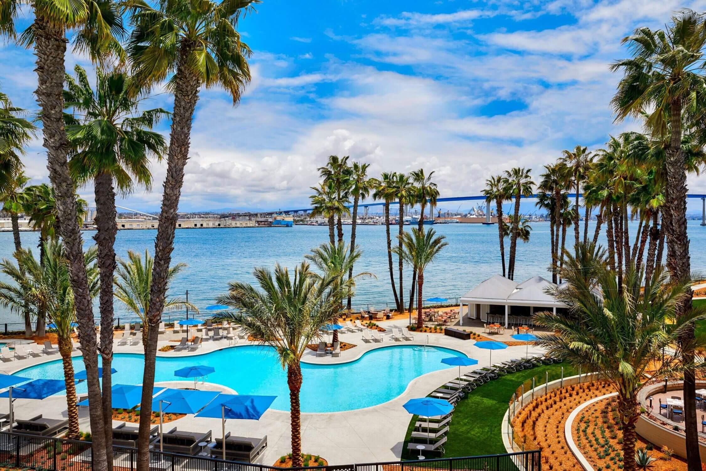 Coronado Island Marriott Resort outdoor pool, a great family-friendly vacation spot in San Diego. Located on the bayside of Coronado, offering beautiful waterfront views, but not directly beachfront.
